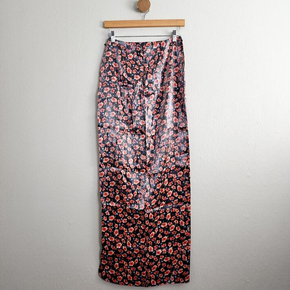Rumer The Label Soraya Shimmer Floral High Slit Maxi Skirt Red Black M NWT - Picture 8 of 13